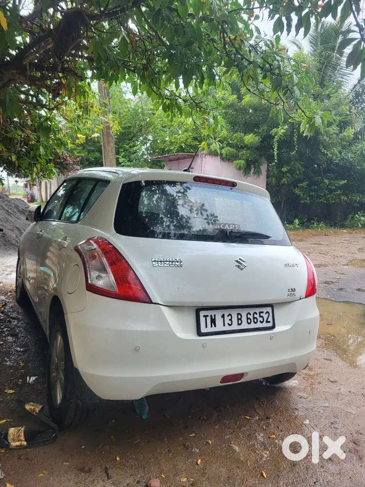 Maruti Suzuki Swift 2015 Petrol Mt