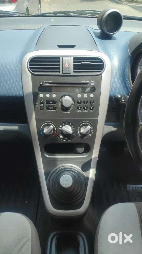 Maruti Suzuki Ritz Vxi Genus, 2010, Petrol