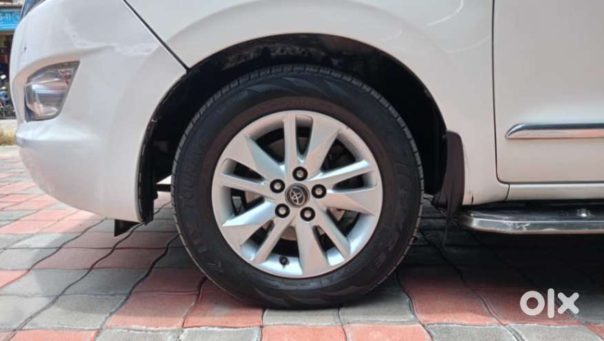 Toyota Innova Crysta G 8 Str, 2018, Diesel