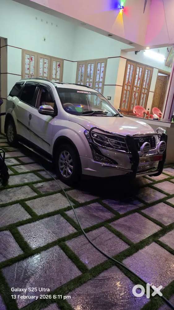 Mahindra Xuv500 W10 Sunroof Top End Model 2015 Diesel 167000 Km Driven