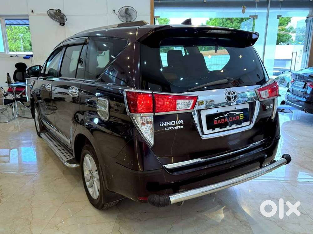 Toyota Innova Crysta 2.4 V 7 Str, 2017, Diesel