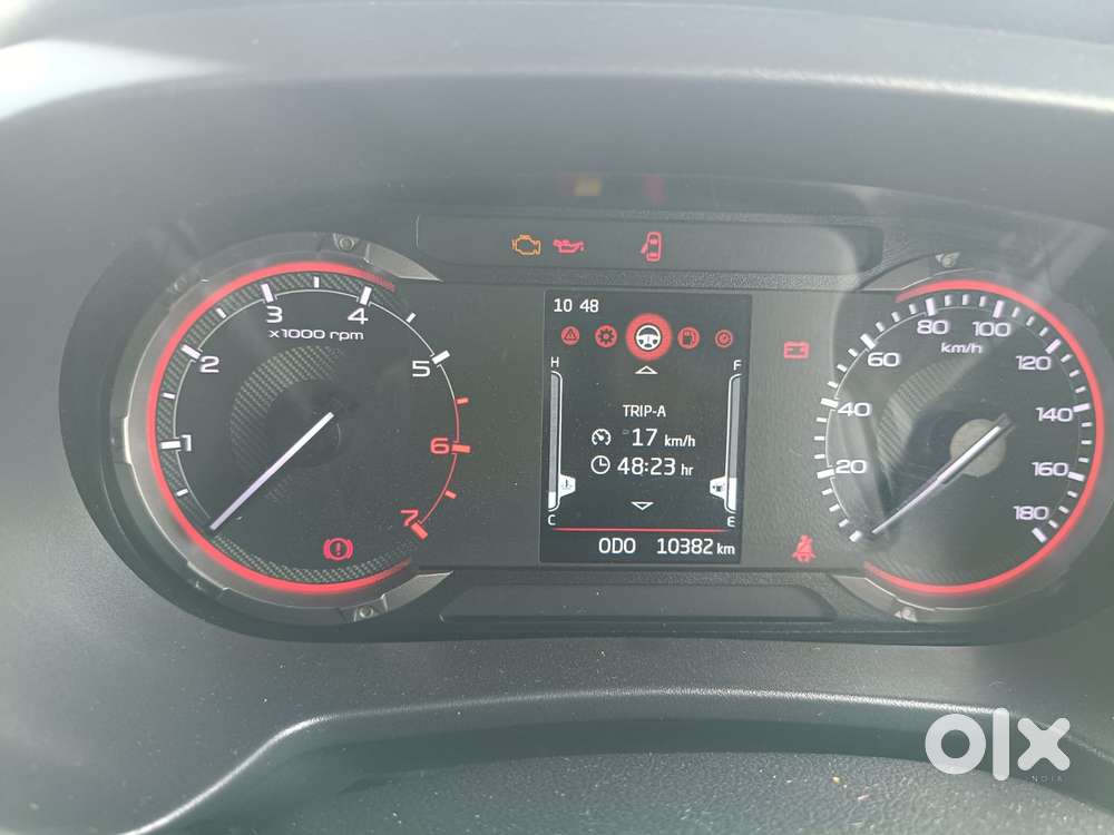 Mahindra Thar Lx Hard Top Petrol Mt 4wd, 2023, Petrol