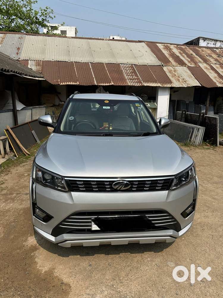 Mahindra Xuv300 2021 Petrol