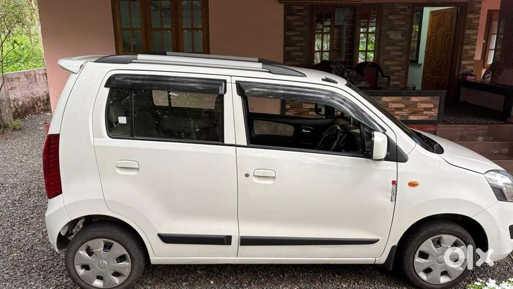 Maruti Suzuki Wagon R 1.0 2018