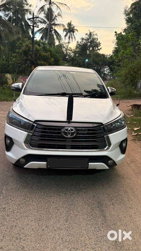 Toyota Innova Crysta 2017