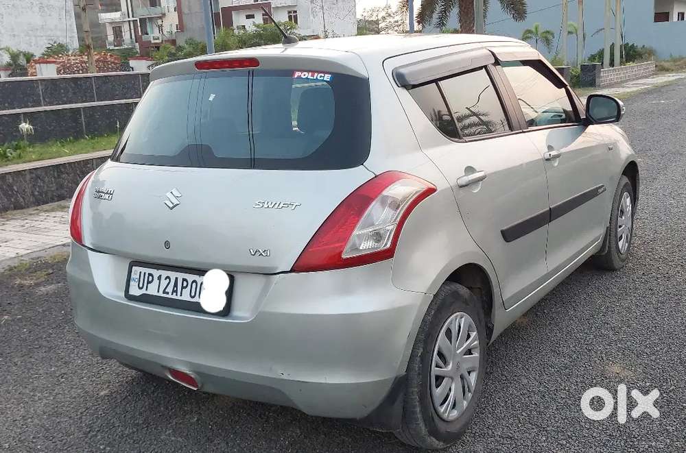 Maruti Suzuki Swift 2017 Cng & Hybrids 50000 Km Driven
