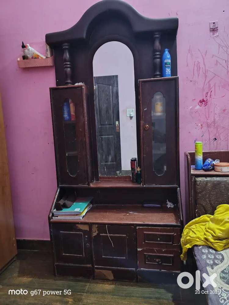 Dressing table only 5000 m