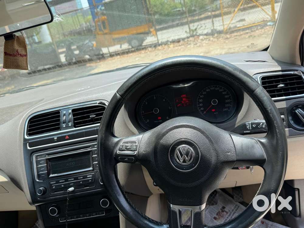 Volkswagen Vento 1.6 Highline Plus 16 Alloy, 2013, Diesel