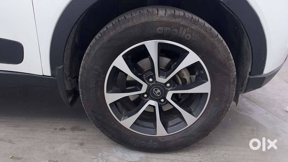 Tata Nexon 1.2 Revotron Xza Plus (o), 2020, Petrol
