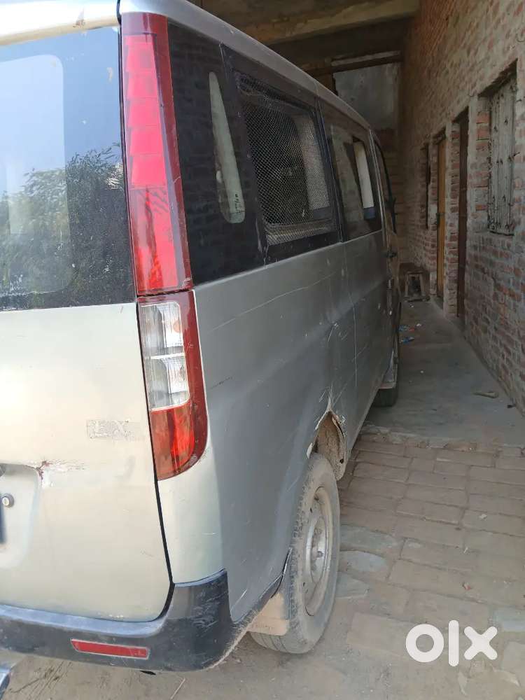Tata Venture 2012