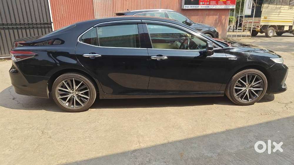 Toyota Camry [2019-ongoing] 2.5 Hybrid, 2023, Petrol