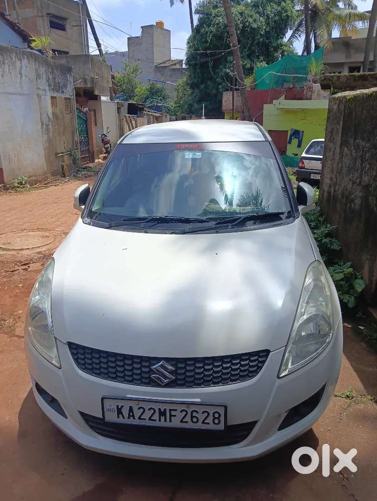 Maruti Suzuki Swift 2011 Lxi Petrol