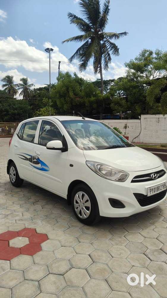 Hyundai I10 Sportz At, 2012, Petrol