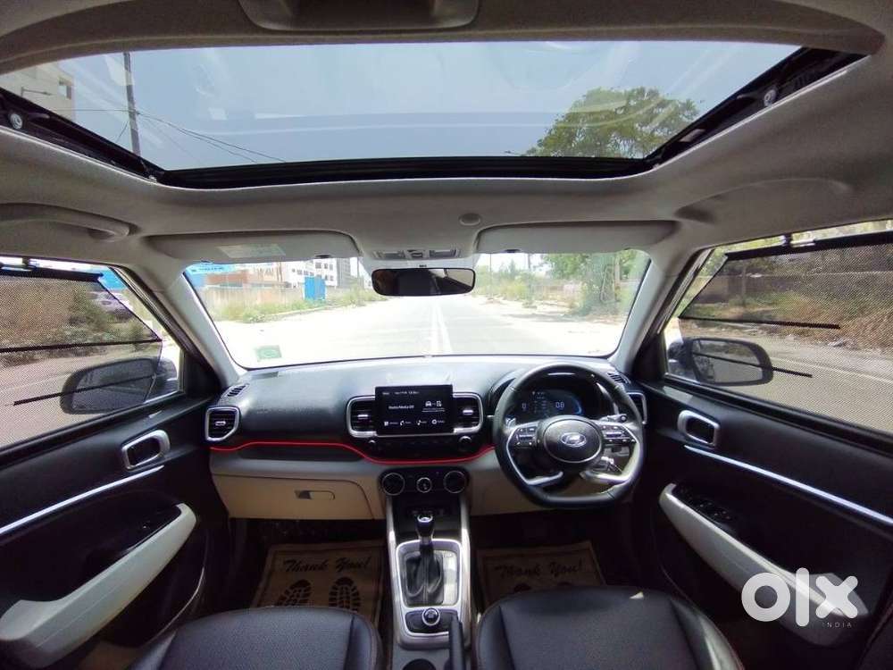 Hyundai Venue 1.0 S (o) Turbo Dct, 2025, Petrol
