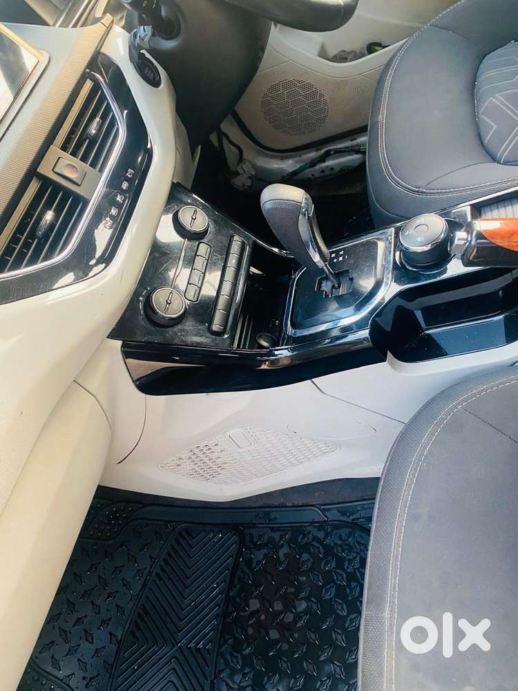 Tata Nexon Amt Xza Plus, 2023, Petrol