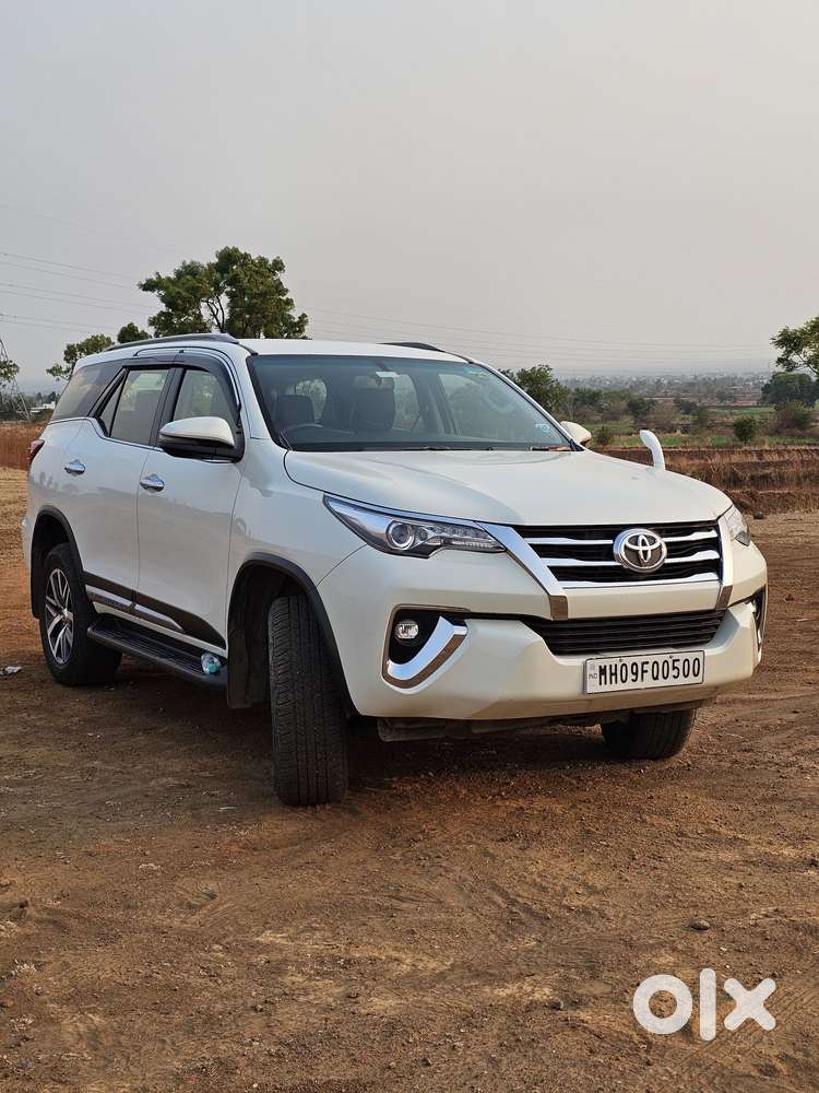 Toyota Fortuner [2021-ongoing] 2.8 2wd Diesel At, 2020, Diesel