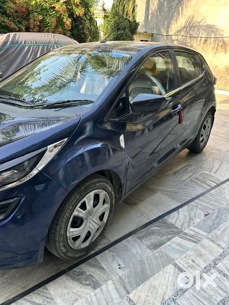 Tata Altroz 1.2 Petrol 2023