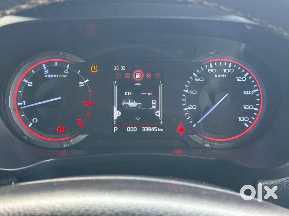 Mahindra Thar Lx P At 4x4 2021    2021  33,000 Kms Wsr   Autom