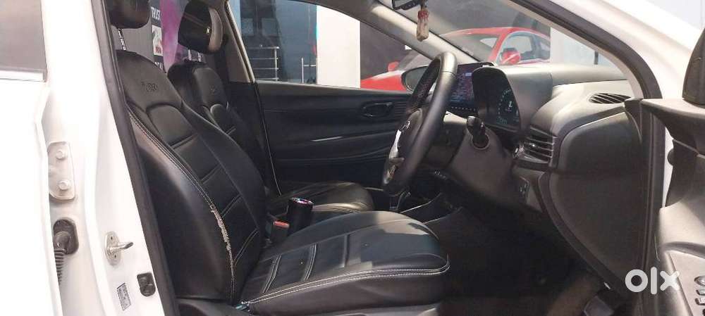 Hyundai I20 Asta 1.2 Ivt, 2021, Petrol