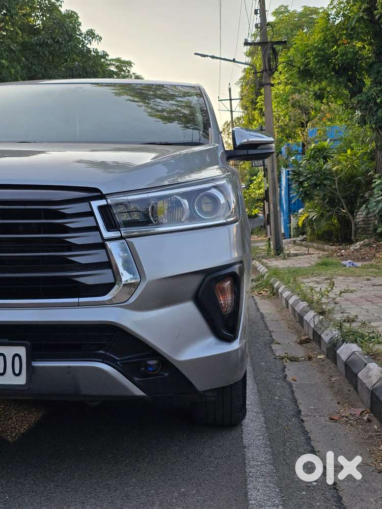 Toyota Innova Crysta 2.8 Zx At, 2021, Diesel
