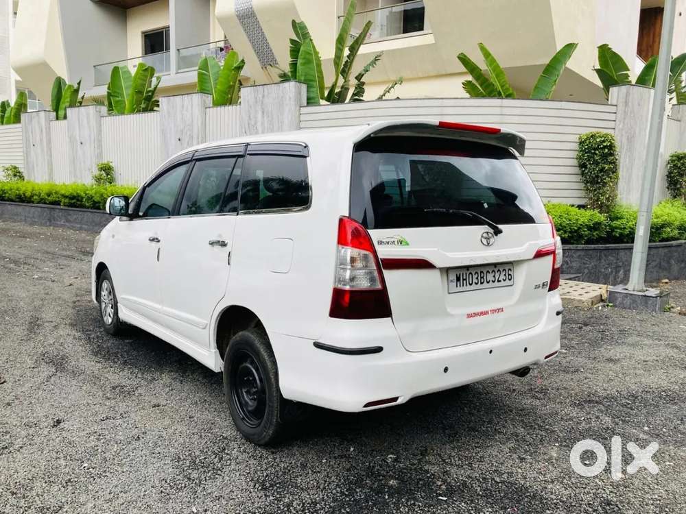 Toyota Innova 2.5 G (diesel) 7 Seater Bs Iv, 2015, Diesel