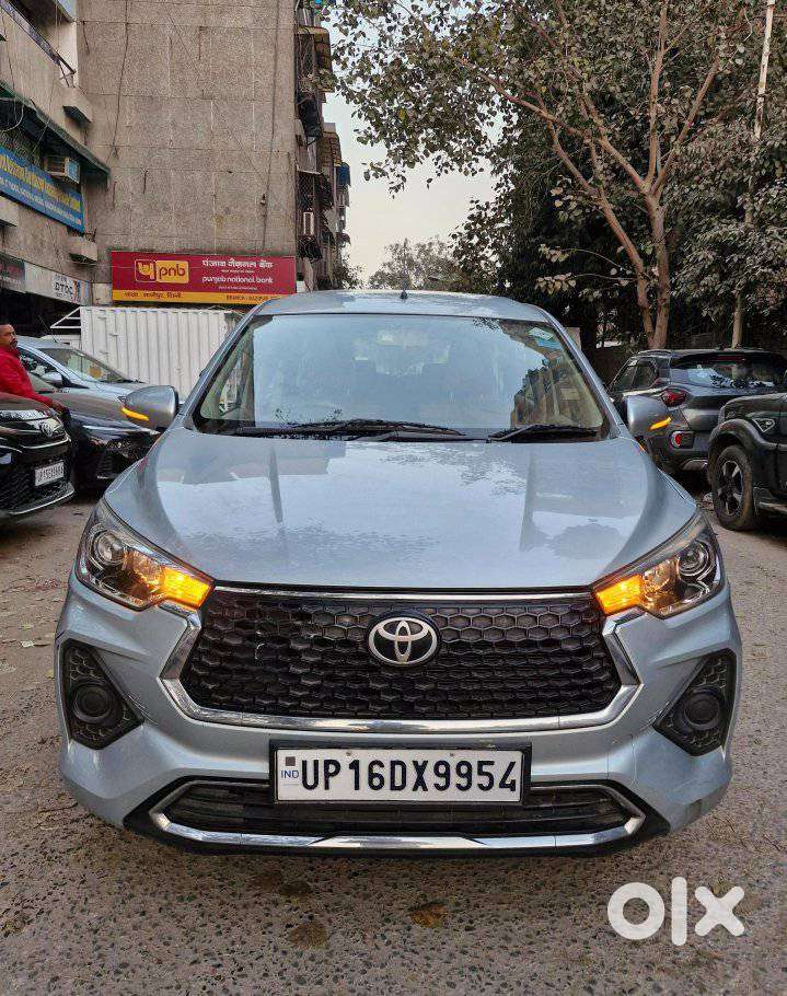 Toyota Rumion S Cng, 2023, Cng & Hybrids