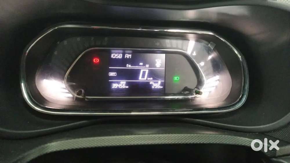 Tata Nexon Petrol 2024
