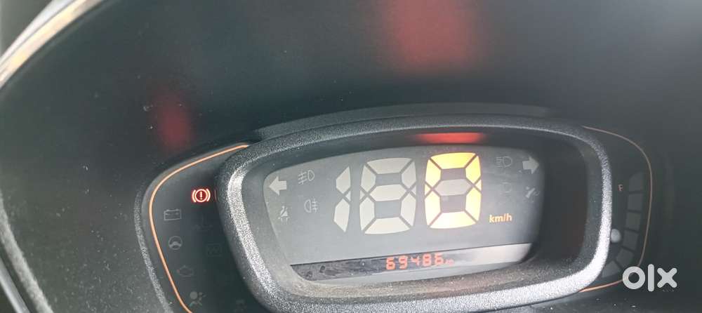 Renault Kwid 1.0 Rxt Amt Opt, 2017, Petrol