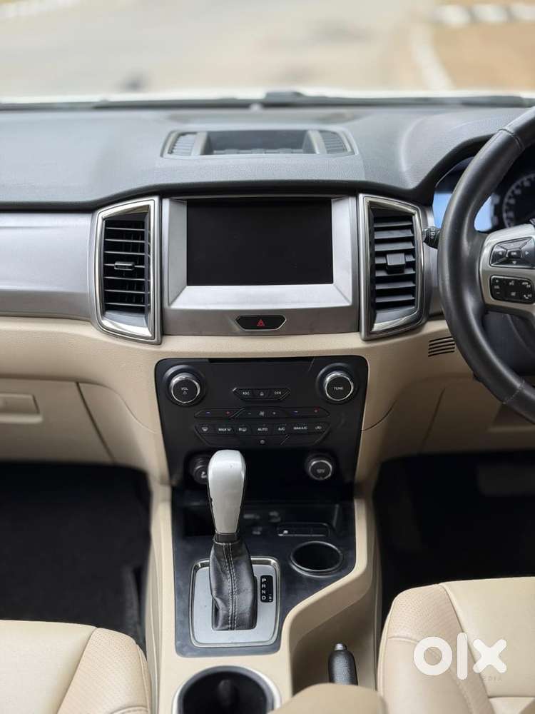 Ford Endeavour 2.2 Trend At 4x2, 2016, Diesel