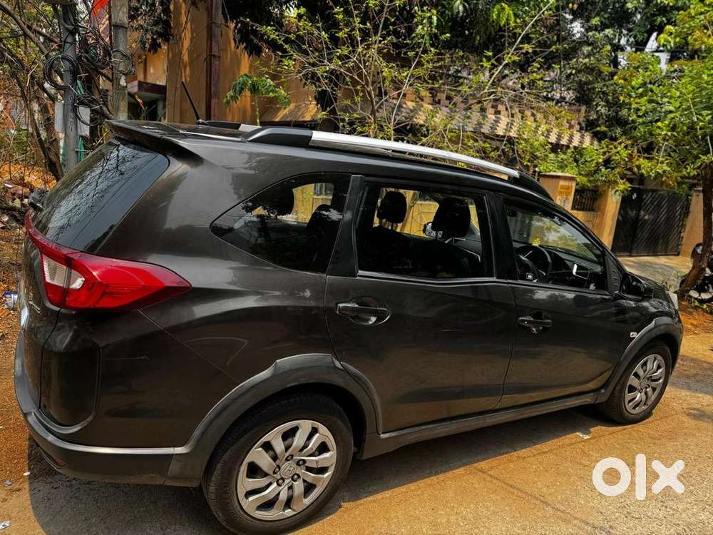 Honda Br-v 2016 Petrol Good Condition