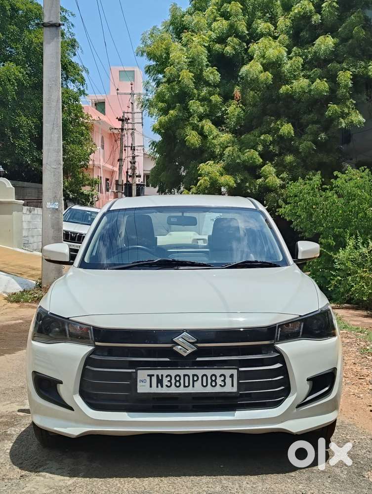 Maruti Suzuki Swift Dzire Vxi(o) Mt, 2025, Petrol