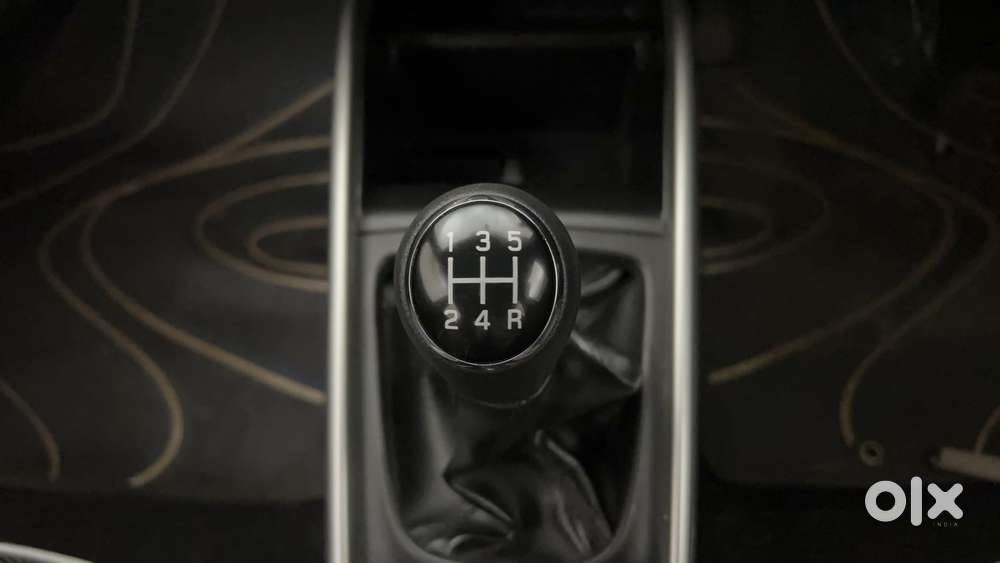 Maruti Suzuki Baleno Delta, 2017, Petrol