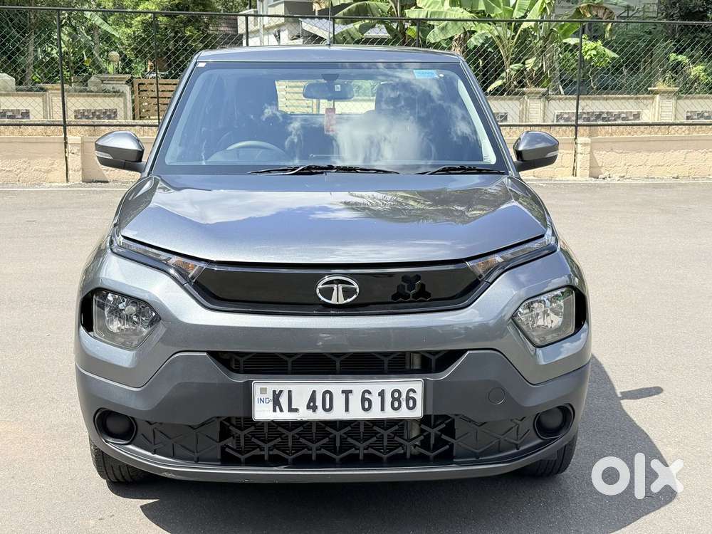 Tata Punch 1.2 Revotron Adventure Camo, 2021, Petrol