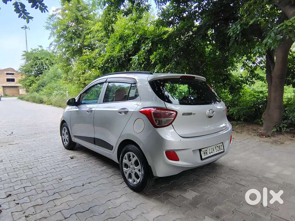 Hyundai Grand I10 [ ] 1.2 Kappa Vtvt Sportz, 2016, Petrol
