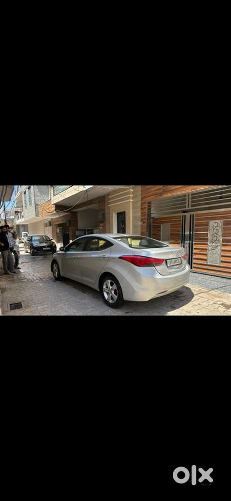 Hyundai Elantra Diesel 2012