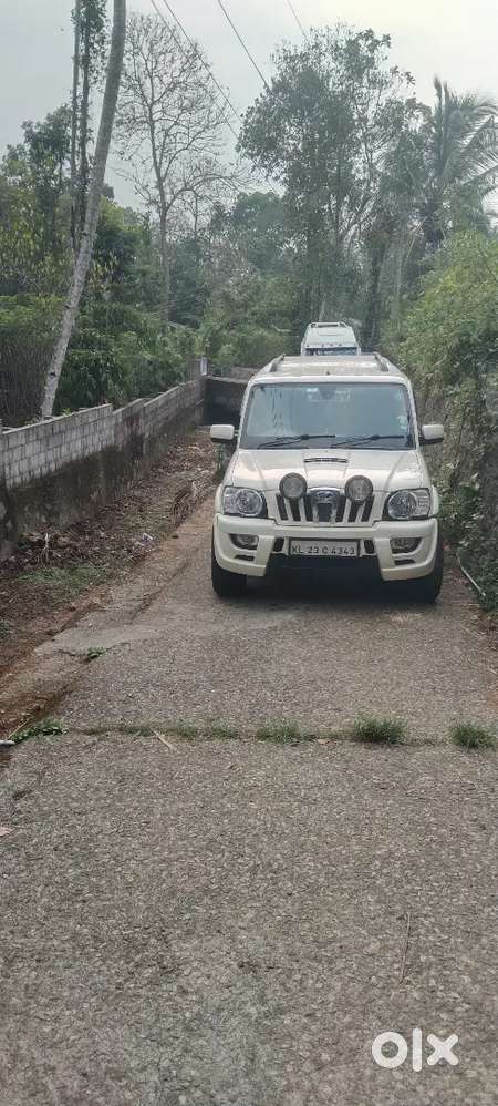 Scorpio Mhawk Hybrid Topend Vlx
2 Air Bag