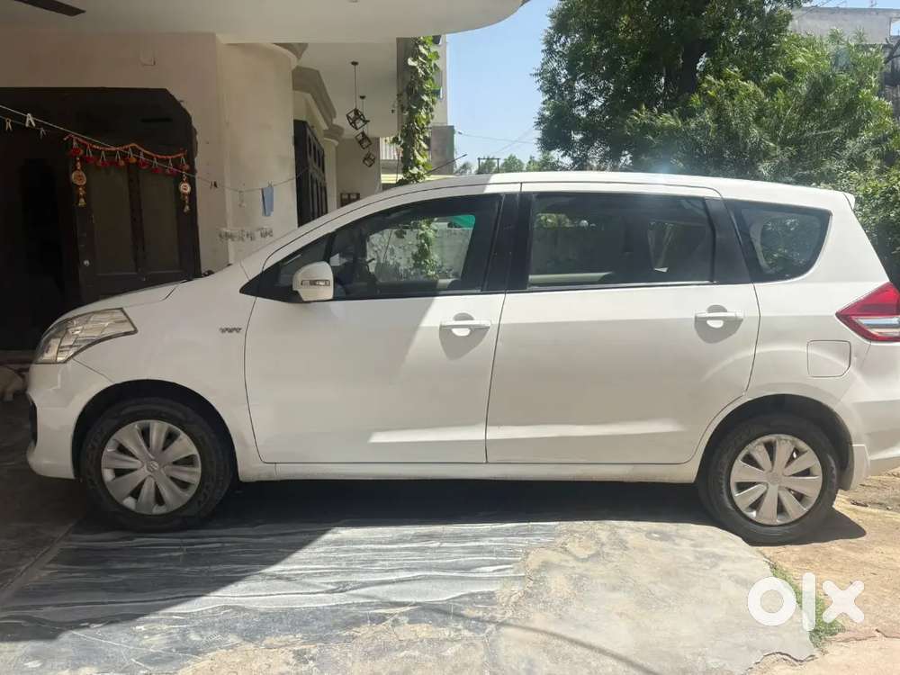 Full Insurance Till 2027 Service Visit In Company With Records