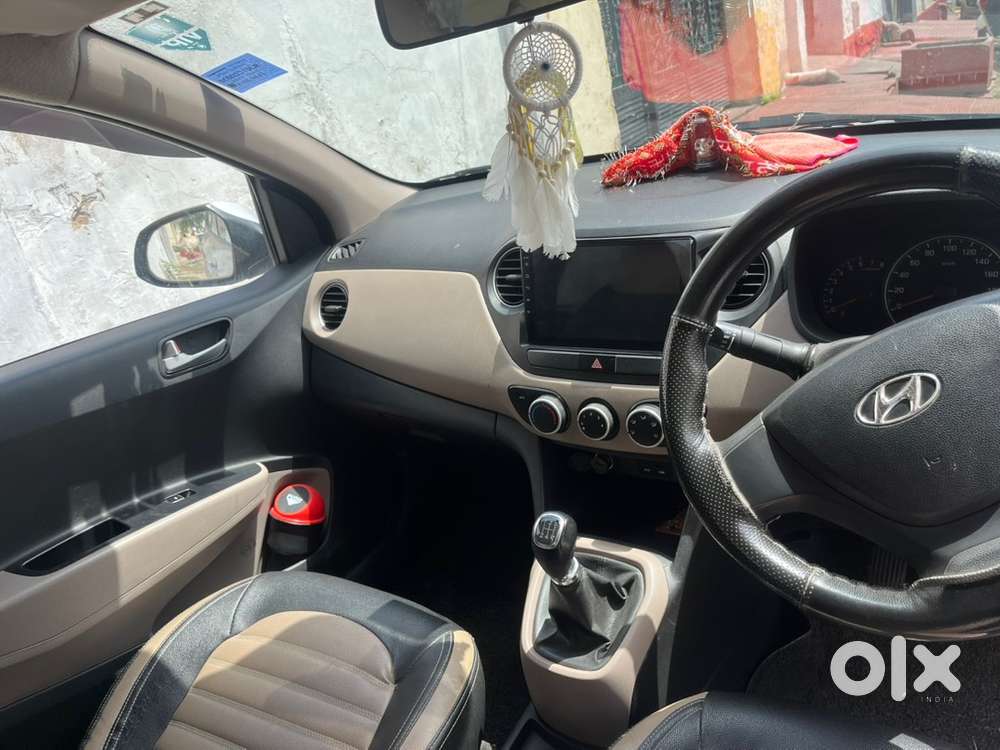 Hyundai Grand I10 2014 Car ( Cng + Petrol )