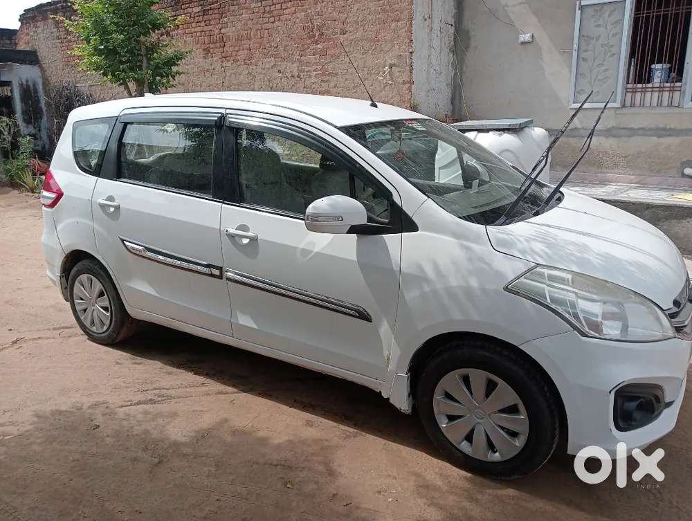 Maruti Suzuki Ertiga 2017 Cng & Hybrids 142000 Km Driven