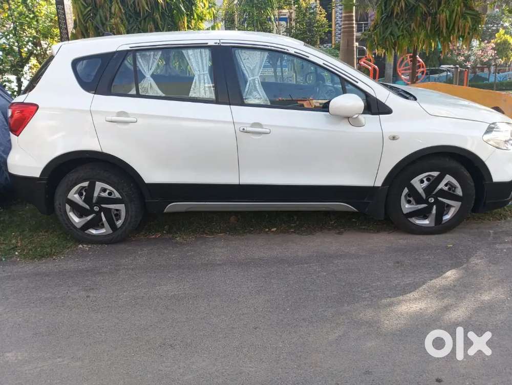 Maruti Suzuki S-cross 2022 Petrol 29000 Km Driven