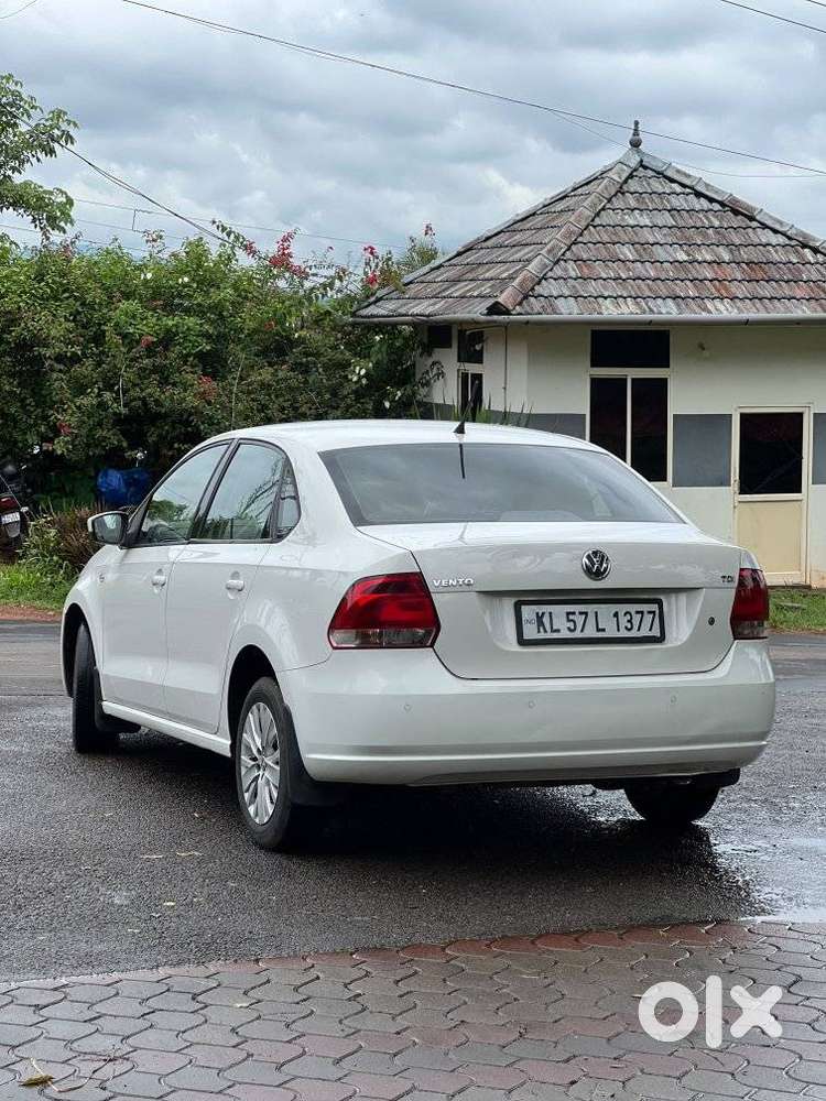 Volkswagen Vento 1.5 Tdi Highline Plus At, 2015, Diesel