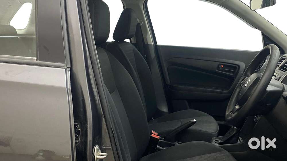 Maruti Suzuki Vitara Brezza 1.5 Vxi At, 2022, Petrol