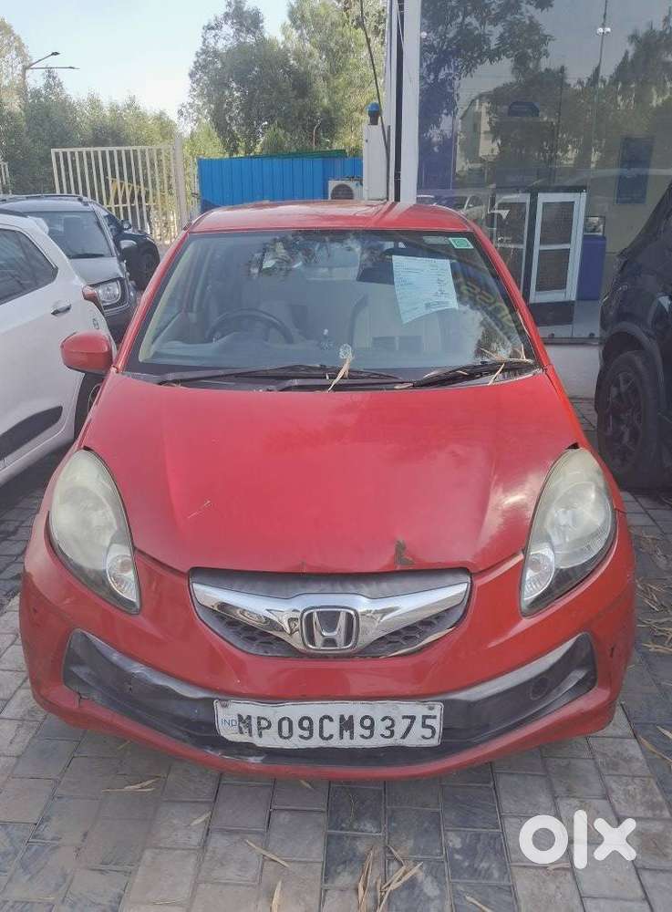 Honda Brio 2011-2013 V Mt, 2013, Petrol