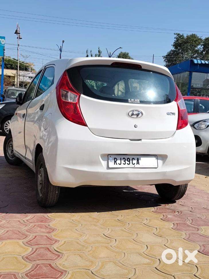 Hyundai Eon Era+ Se, 2017, Petrol
