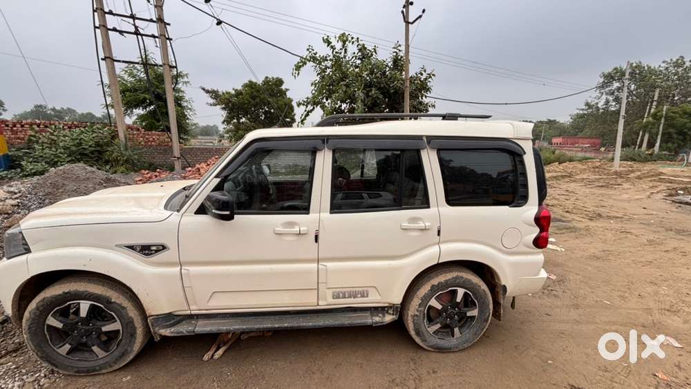 Mahindra Scorpio Classic 2019