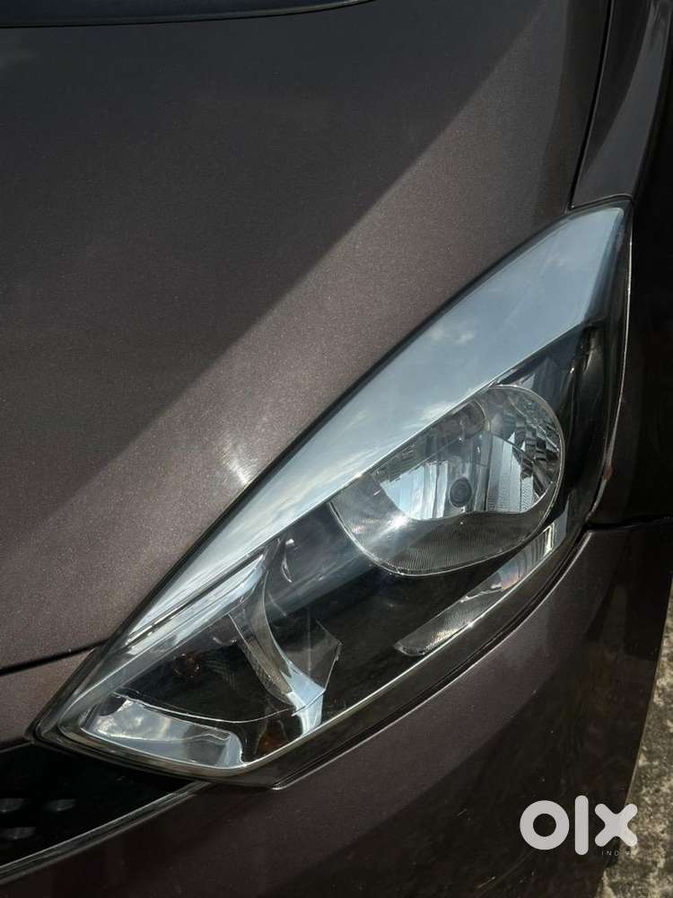 Lady Doctor Owned Tiago Mint Condition