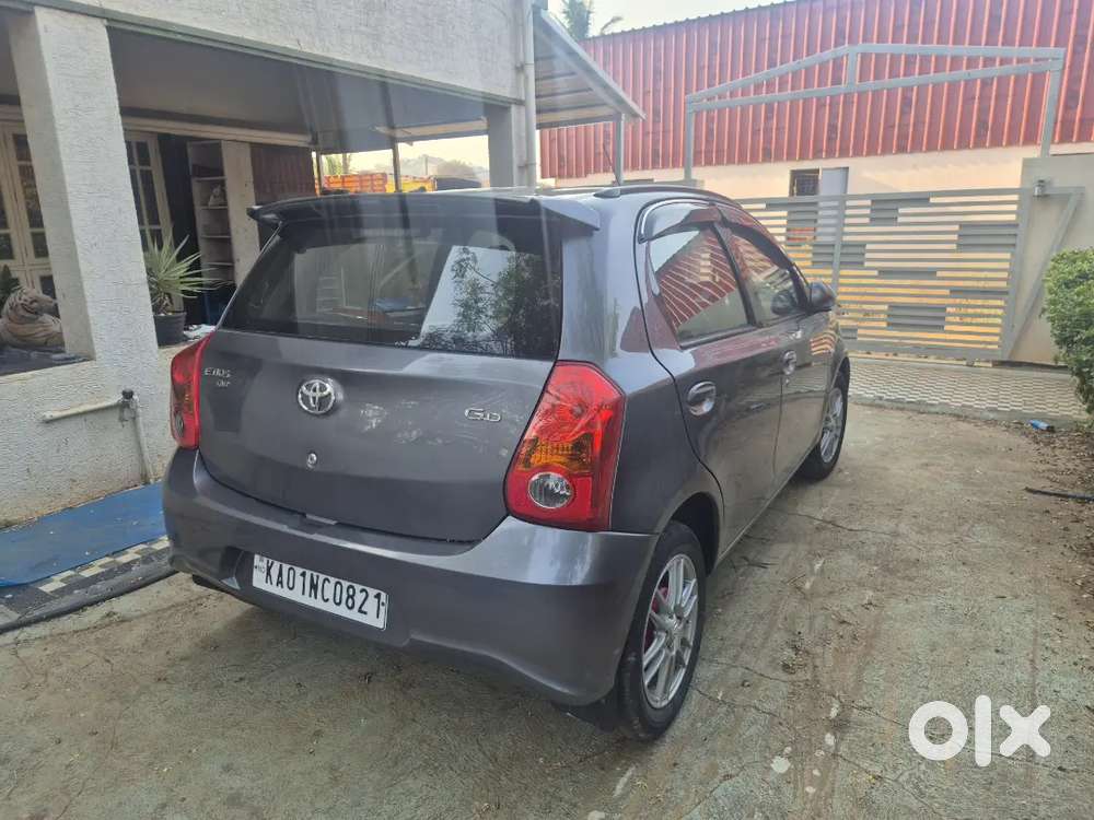 Toyota Etios Cross 2014