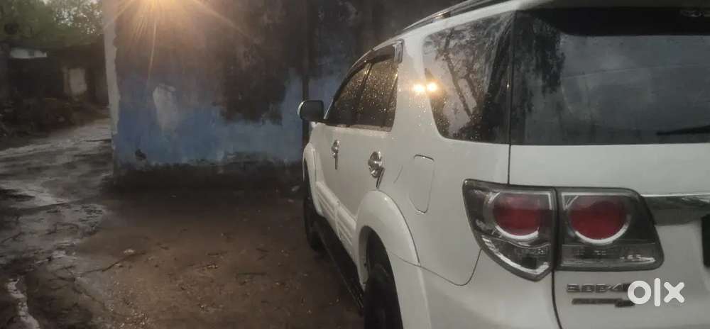 Toyota Fortuner 2013 Diesel 86000 Km Driven