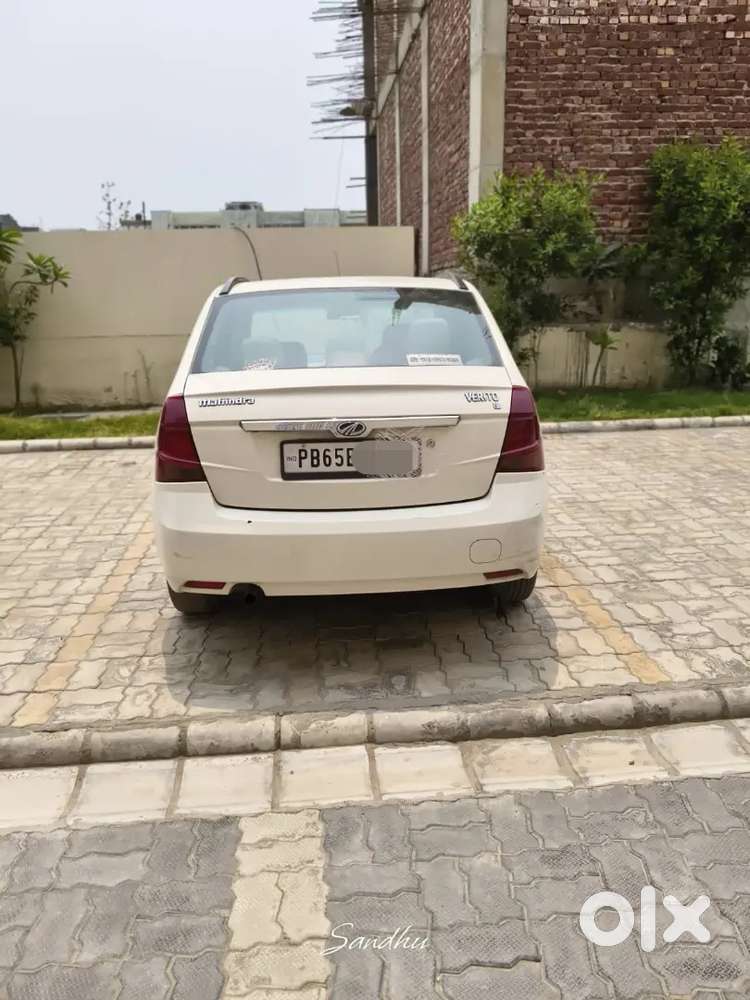 Mahindra Verito 2012 D4 Diesel Variant