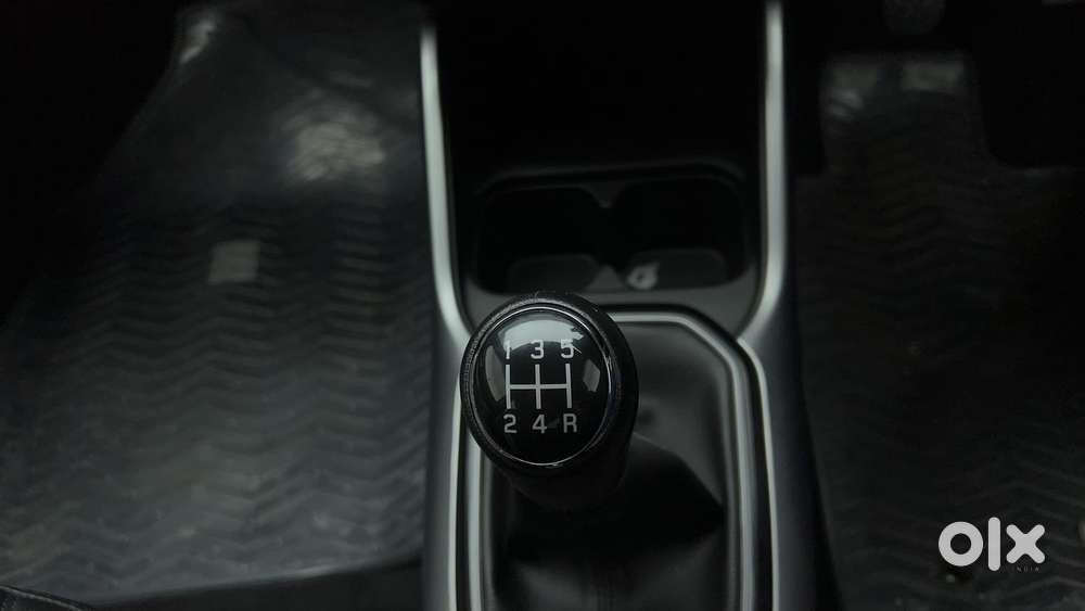 Maruti Suzuki Ignis 1.2 Delta Mt, 2022, Petrol